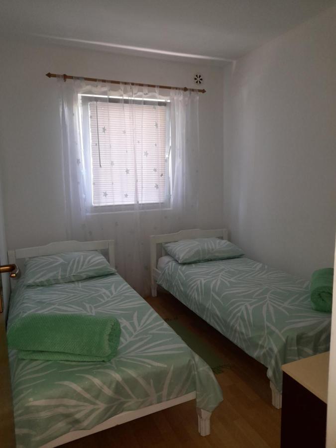 Apartmani Plesa Vir Buitenkant foto