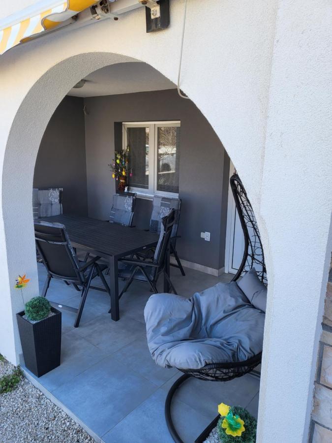 Apartmani Plesa Vir Buitenkant foto